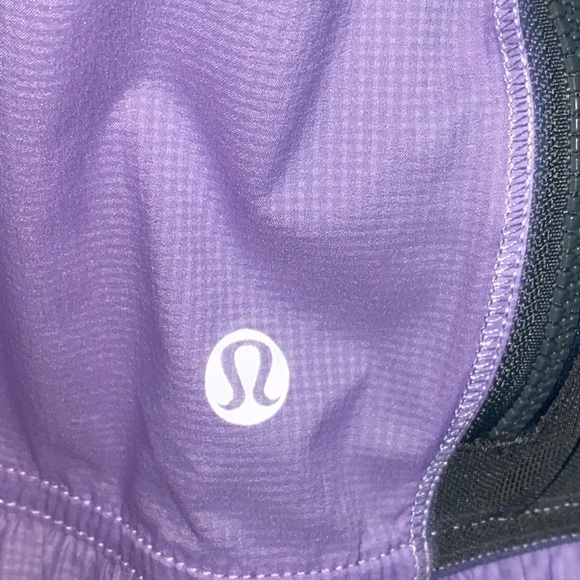 Lululemon Run Like The Wind Technical Vest Size 8 Purple - Picture 5 of 7